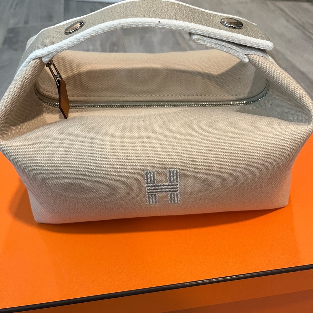 Hermes bride a brac